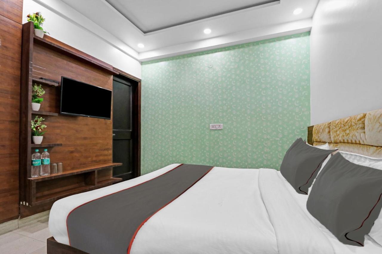 Hotel O Bharat Stay Near Indira Gandhi International Airport نيودلهي المظهر الخارجي الصورة
