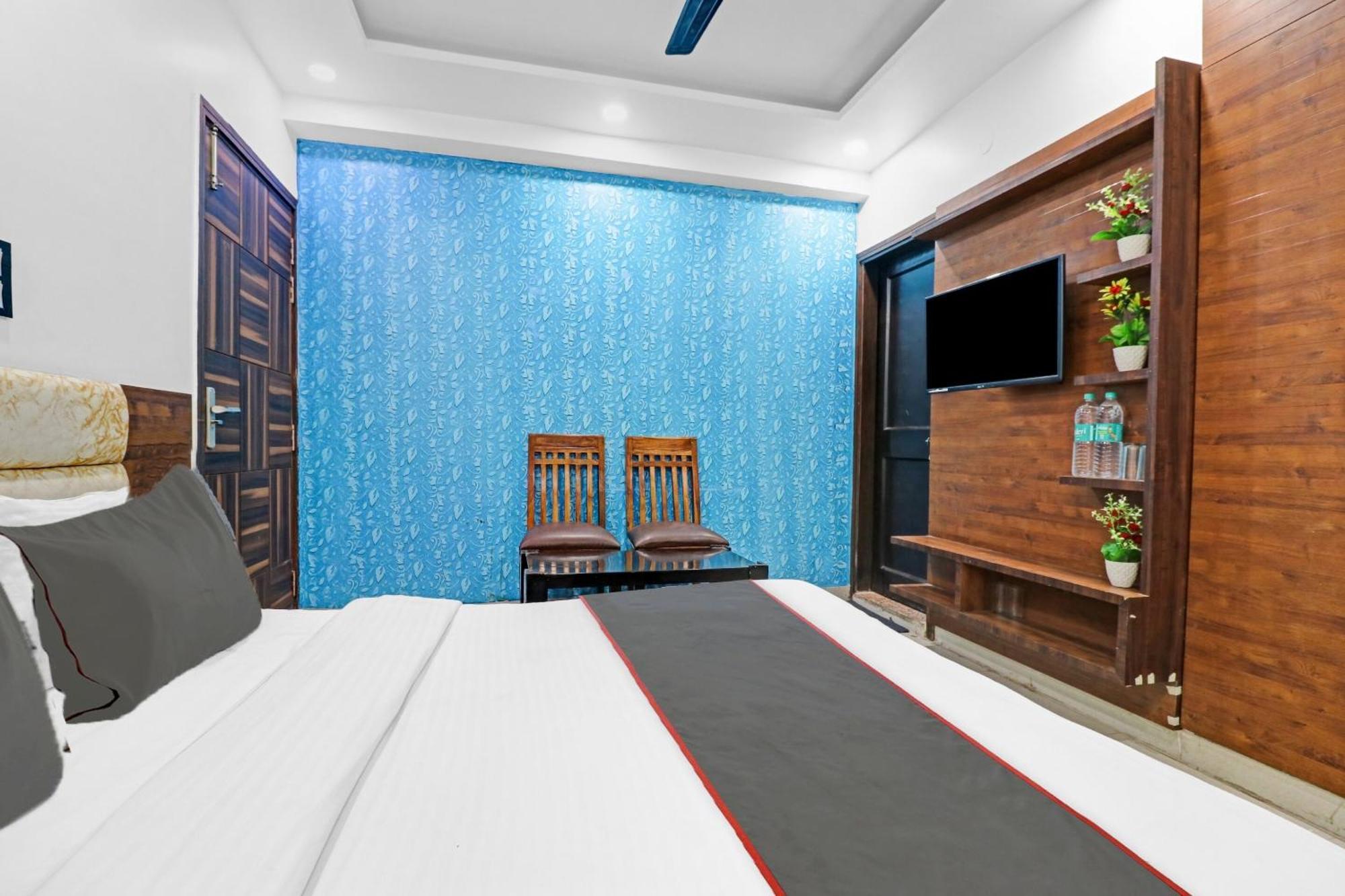 Hotel O Bharat Stay Near Indira Gandhi International Airport نيودلهي المظهر الخارجي الصورة